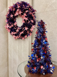 table top tree for Independence Day-home depot table top patriotic tree插图