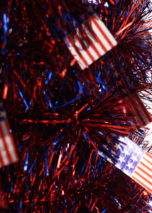 Blue artificial tree-Patriotic Decorations Tree-Tinsel Pencil Tree for Independence Day插图2