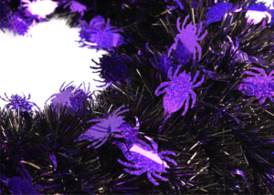 Halloween Tinsel Garland Bat-Halloween Tinsels wreaths Factory-Tinsels wreaths suppliers插图2