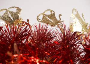 outdoor pop up christmas tree-Artificial tree OEM HSENLIFE-Red 6ft artificial trees插图3