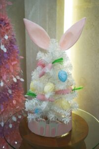 Easter table centerpiece-Varuotu Easter Pink Bunny Tree-Easter festival decoration插图5