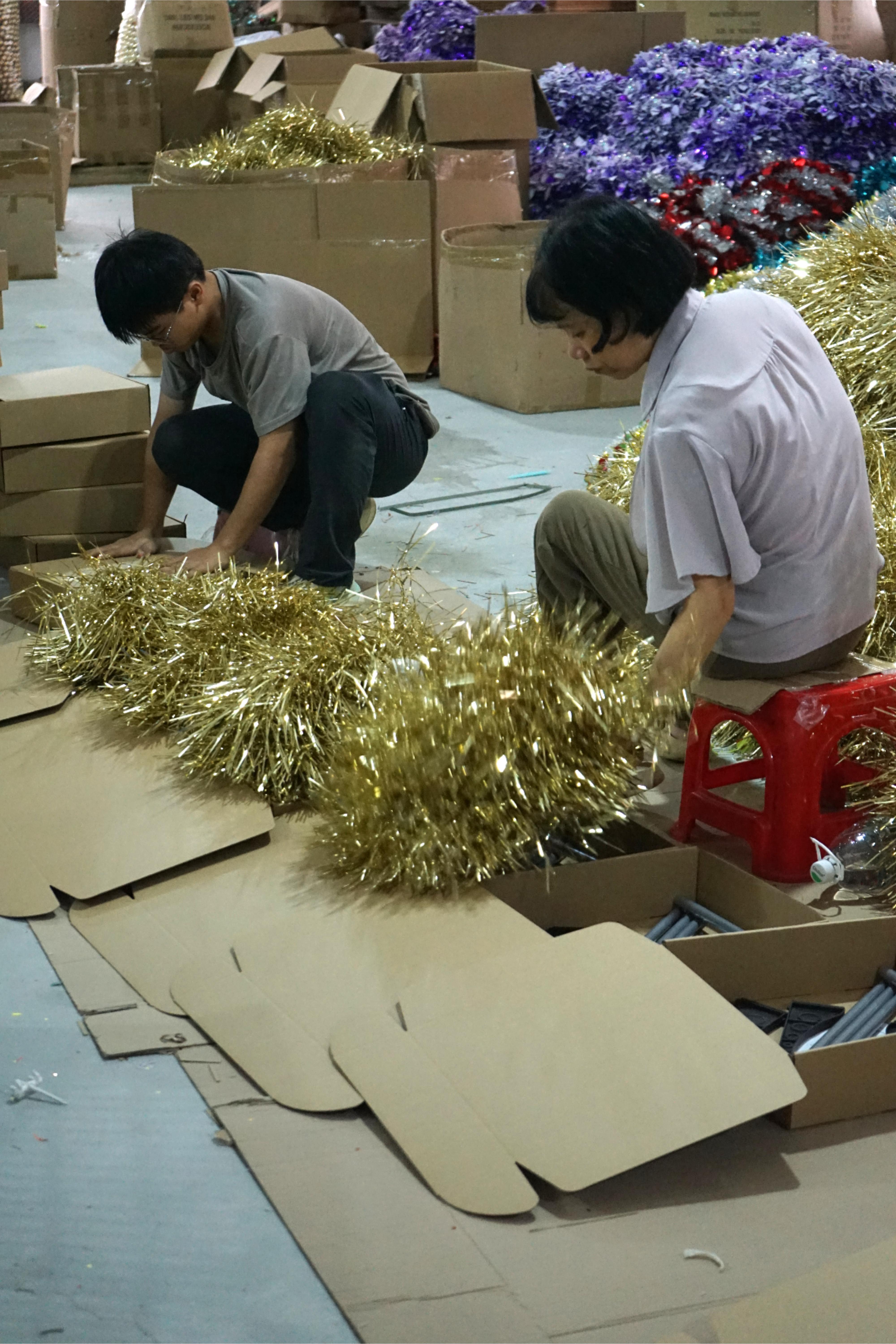 HSENLIFE: A Fateful Encounter at HK Exhibition, Co – building a Glorious Global Christmas Home Dream插图1