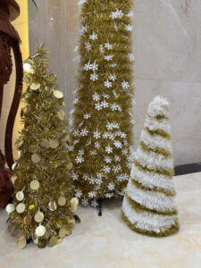HSENLIFE：About Christmas Decoration Trends in 2025插图5