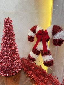 HSENLIFE：About Christmas Decoration Trends in 2025插图4