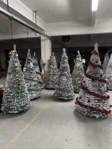 Wholesale Christmas Decorations: OEM & Bulk Buying Guide插图1